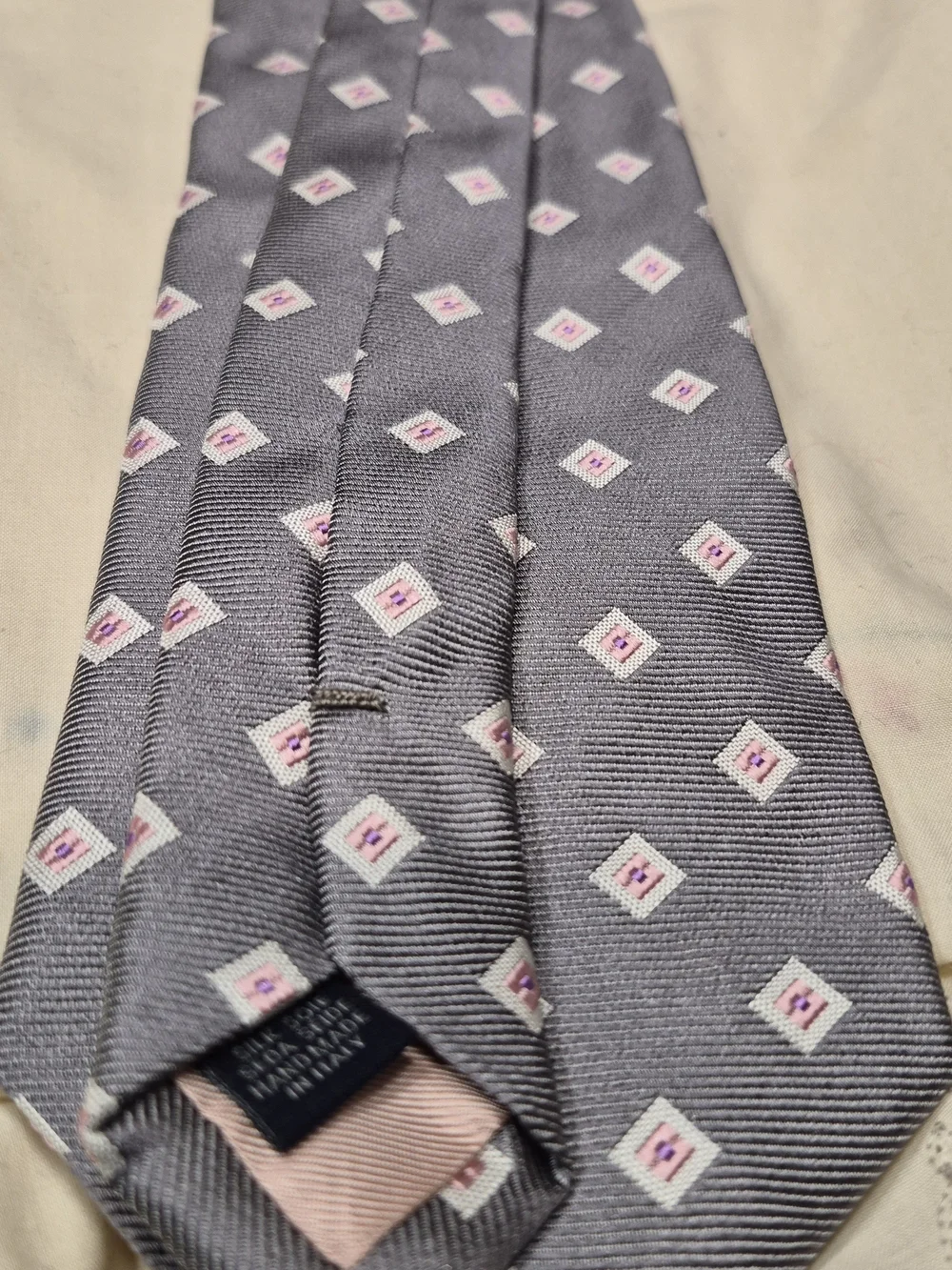 NWT Altea Milano Silk Tie Gray Geometric Pink Motif Made In Italy Luxury
